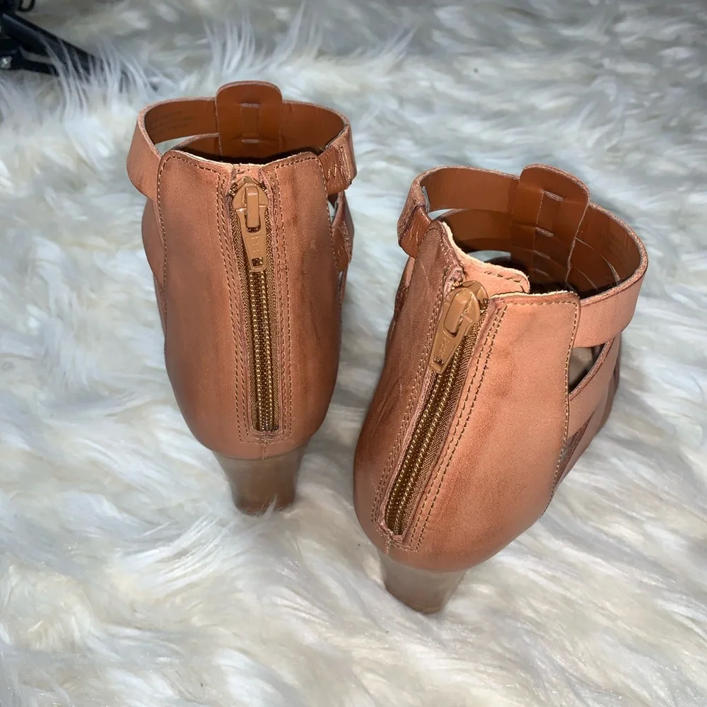 Steven by Steve Madden Brown Leather Caged Heels | Strappy Pumps | 9.5